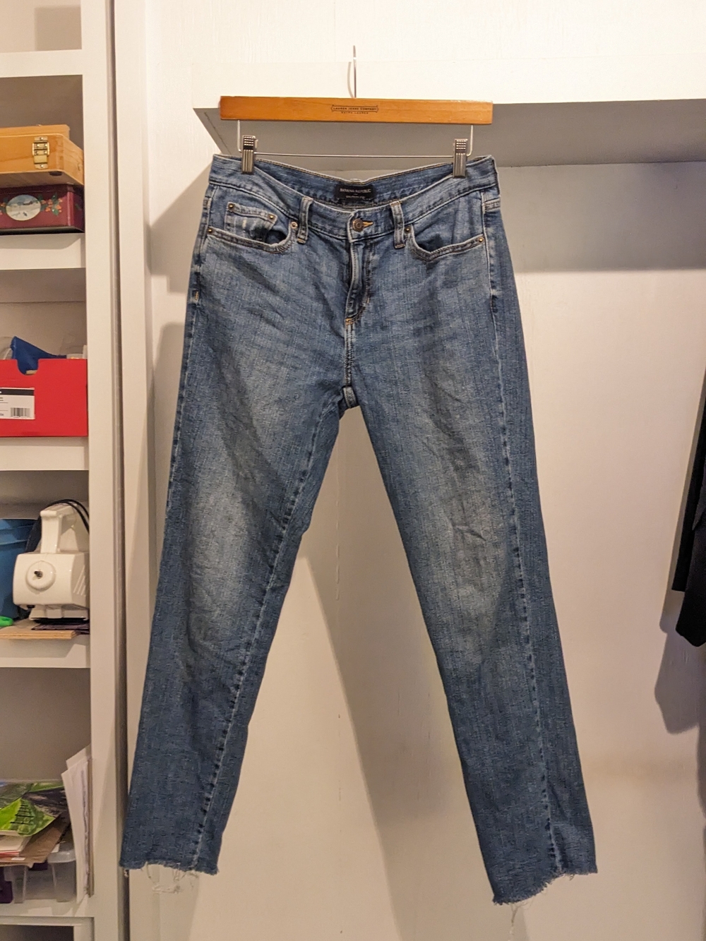 Banana Republic Girlfriend Jeans Y2k Ankle Jeans Raw Hem